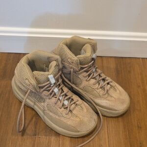 Yeezy Lace-Up High-Top Boots in Tan